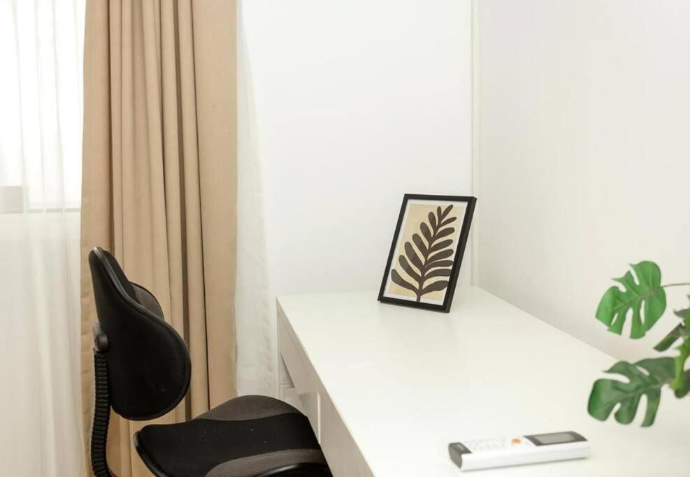 Modern Bright Apartment Close To City Center And Grand Mall Varna Exterior photo