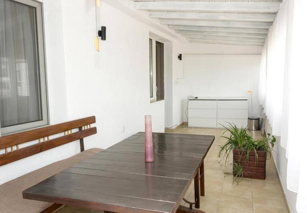 Modern Bright Apartment Close To City Center And Grand Mall Varna Exterior photo
